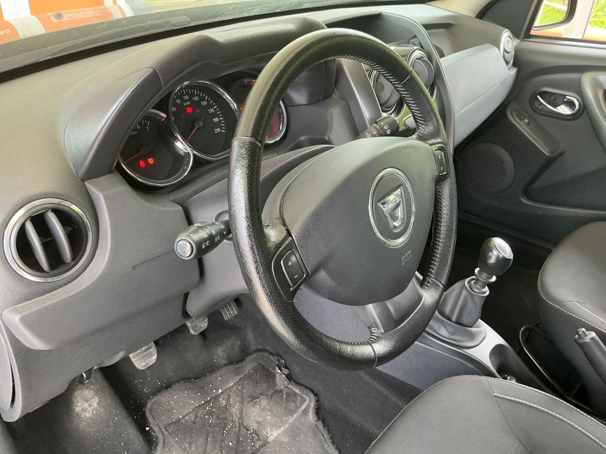 Dacia Duster 2017 — photo 27