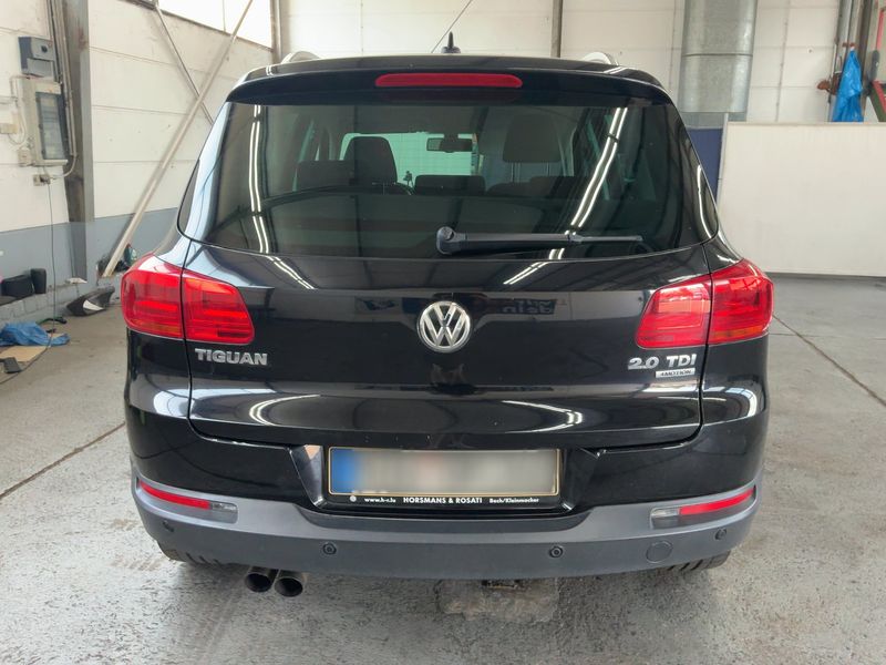 Volkswagen Tiguan 2.0 TDI Track & Style 4Motion BlueMotion Tech 2011 – снимка 7