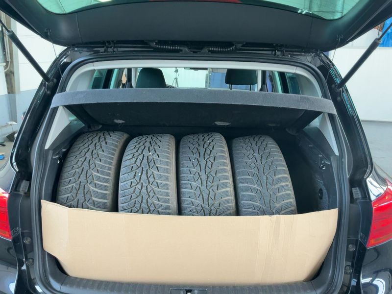 Volkswagen Tiguan 2.0 TDI Track & Style 4Motion BlueMotion Tech 2011 – снимка 16