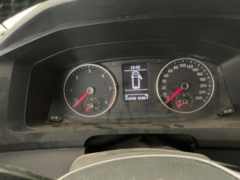 Volkswagen T6 Caravelle 2.0 TDI Comfortline — zdjęcie 13