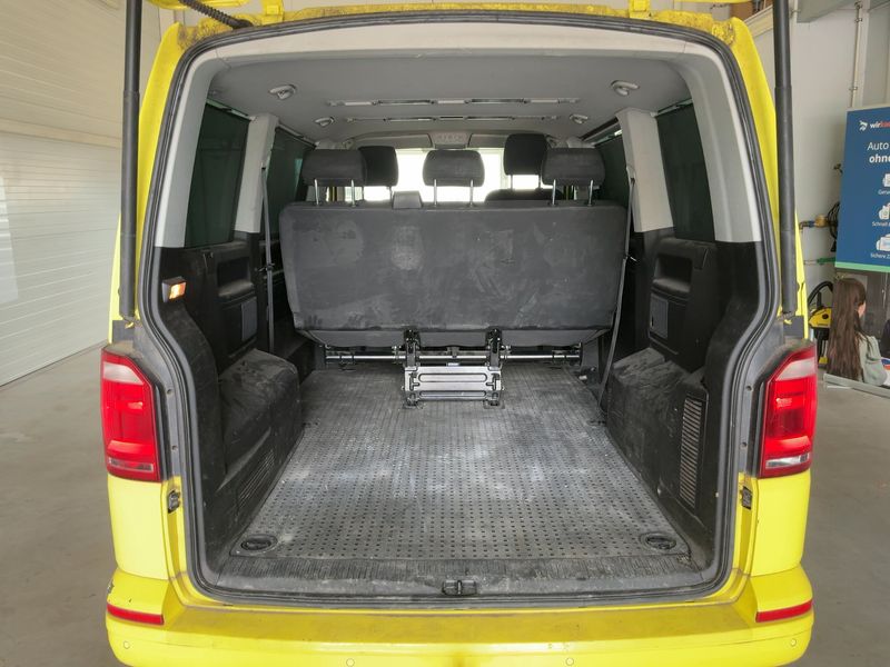 Volkswagen T6 Caravelle 2.0 TDI Comfortline — zdjęcie 10