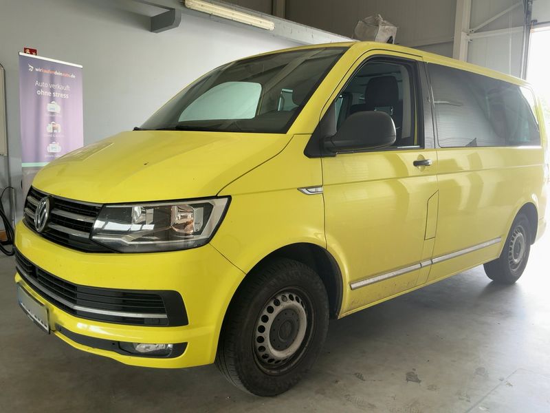 Volkswagen T6 Caravelle 2.0 TDI Comfortline