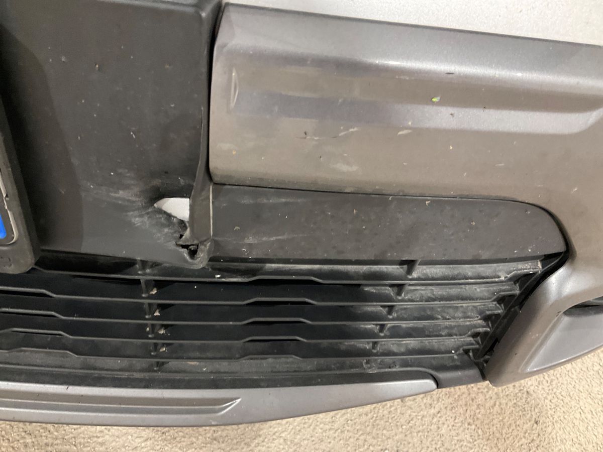 Toyota Yaris 2023 — photo 30