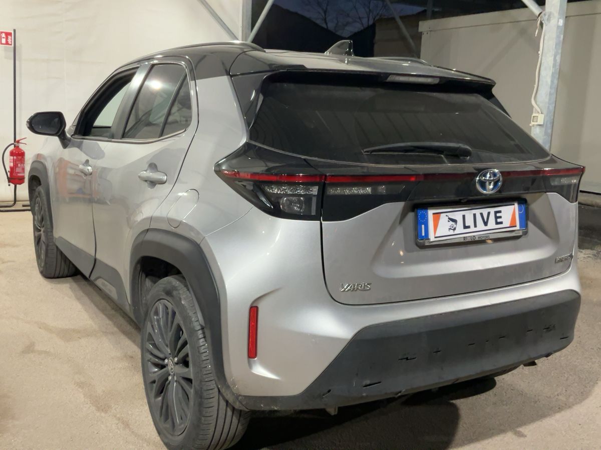 Toyota Yaris 2023 — photo 7