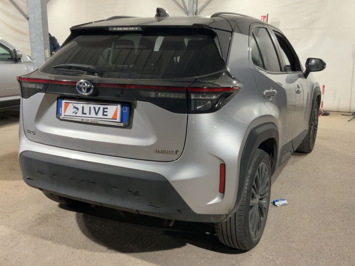 Toyota Yaris 2023 — photo 9