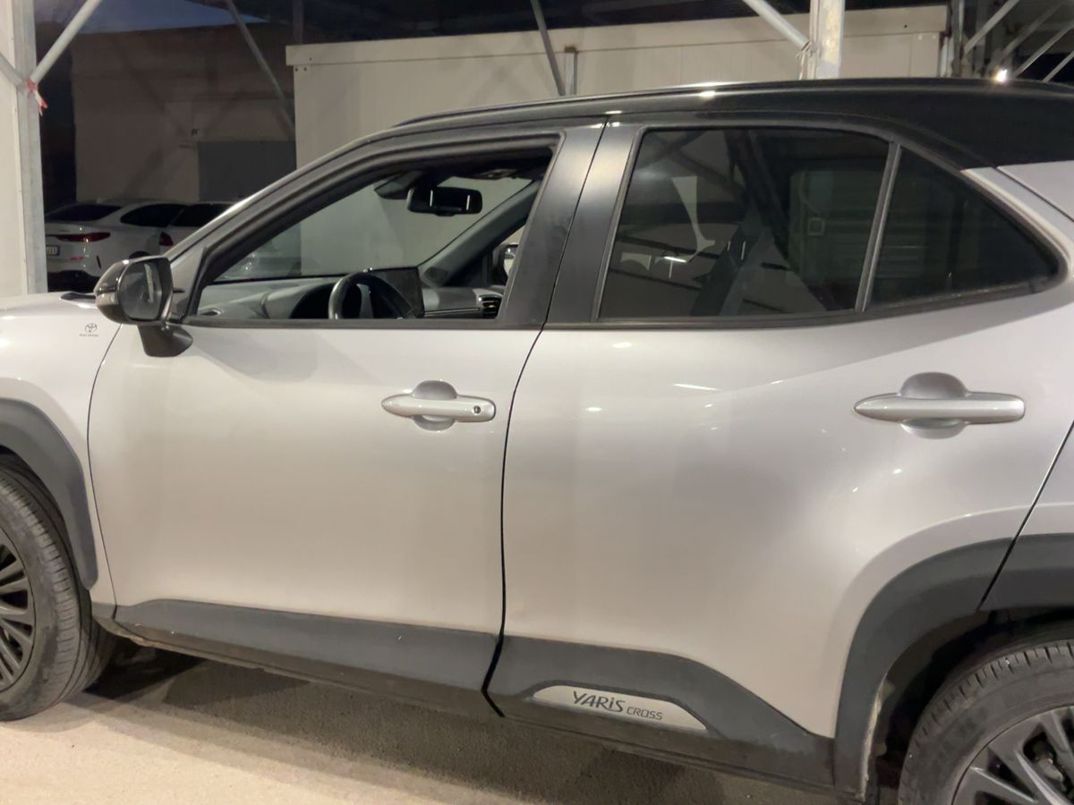 Toyota Yaris 2023 — photo 5