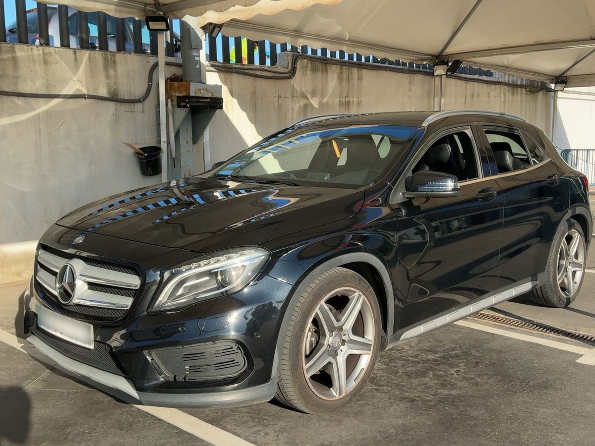 Mercedes-Benz GLA-Klasse 2015