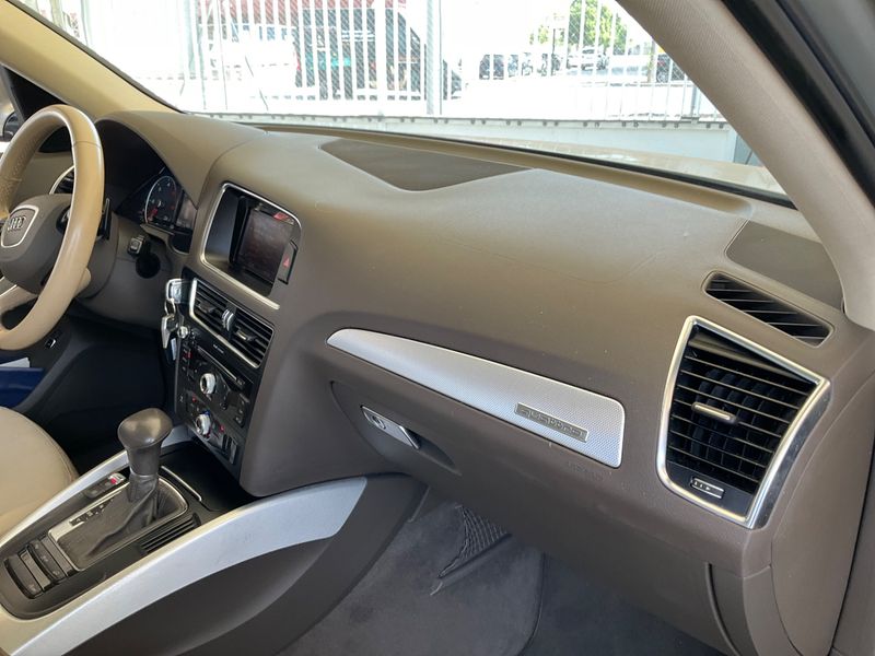 Audi Q5 2.0 TDI quattro Advanced edition 2015 – снимка 30
