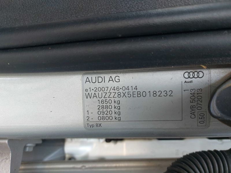 Audi A1 Sportback 1.6 TDI Ambiente — zdjęcie 15