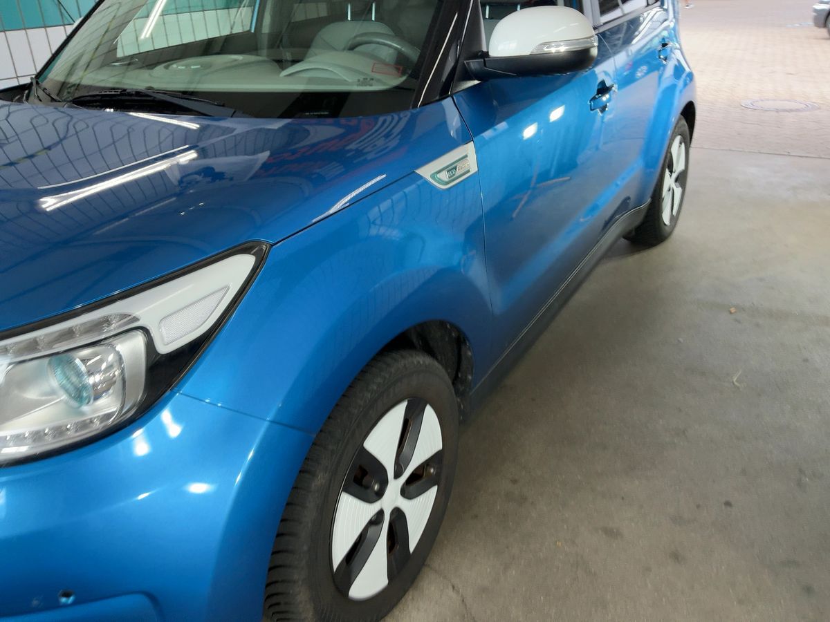 Kia Soul electric drive 81 kW EV