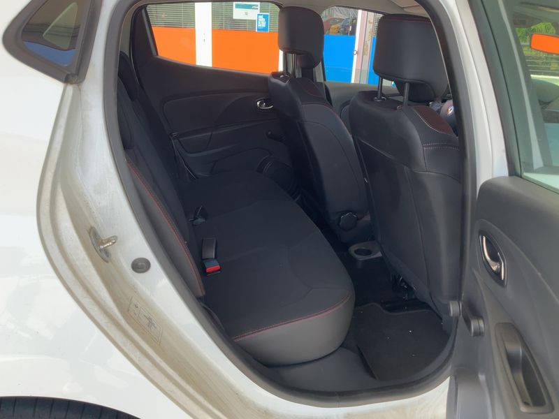 Renault Clio 1.5 dCi Business 2014 – снимка 19