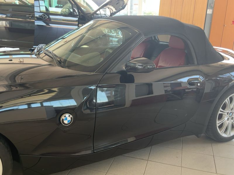 BMW Z4 2.0i 2005 – снимка 4