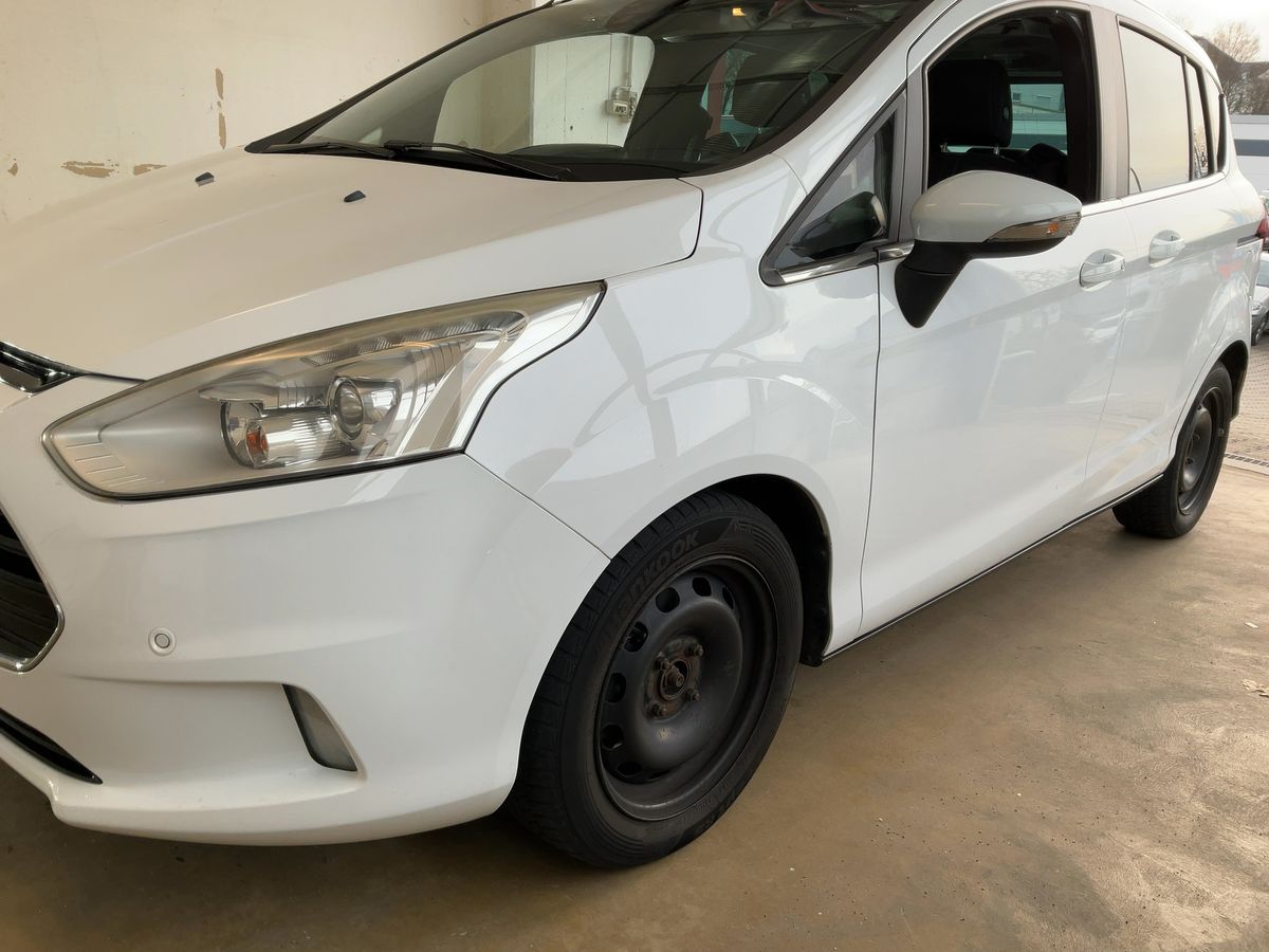 Ford B-Max 1.0 EcoBoost Titanium