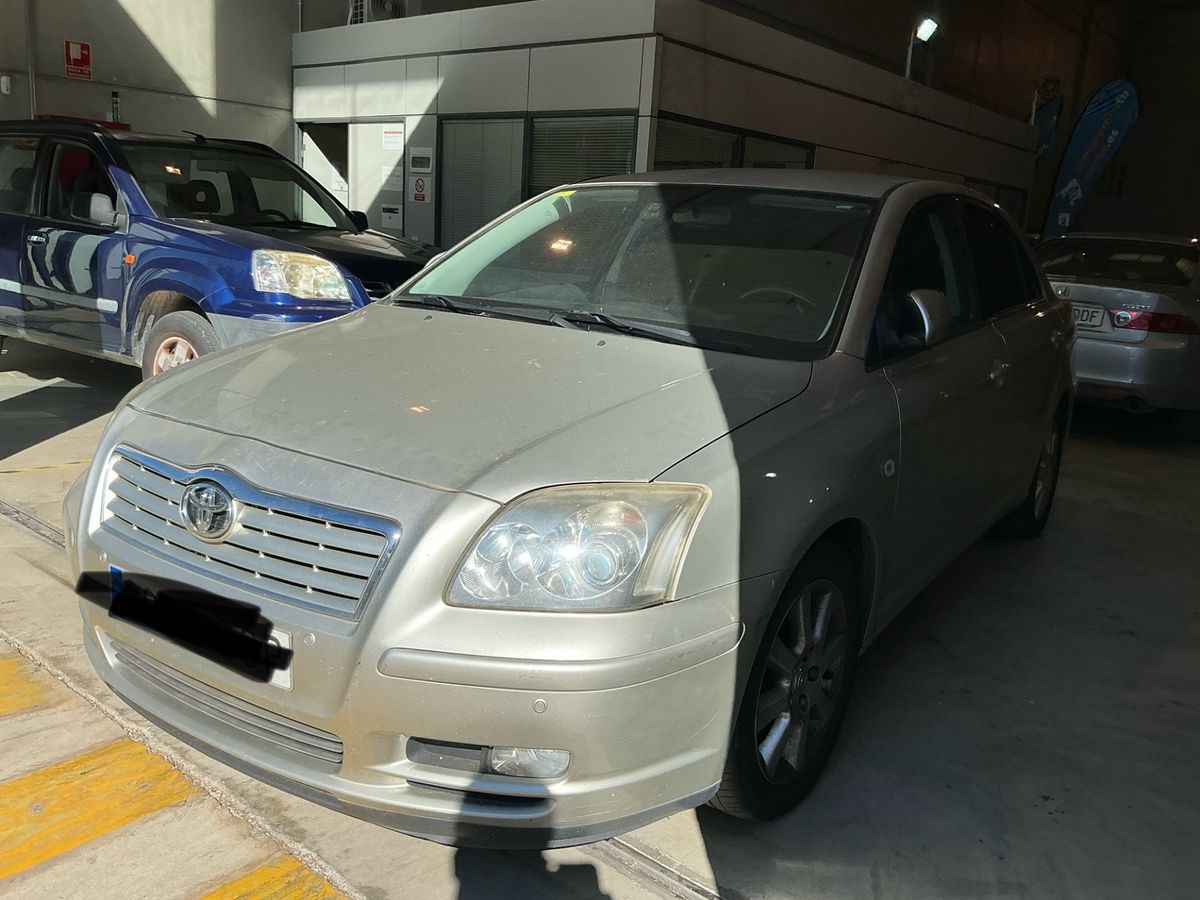 Toyota Avensis 2.2 D-4D Sol