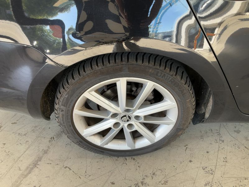 Skoda Octavia 2.0 TDI Elegance 2014 – снимка 9