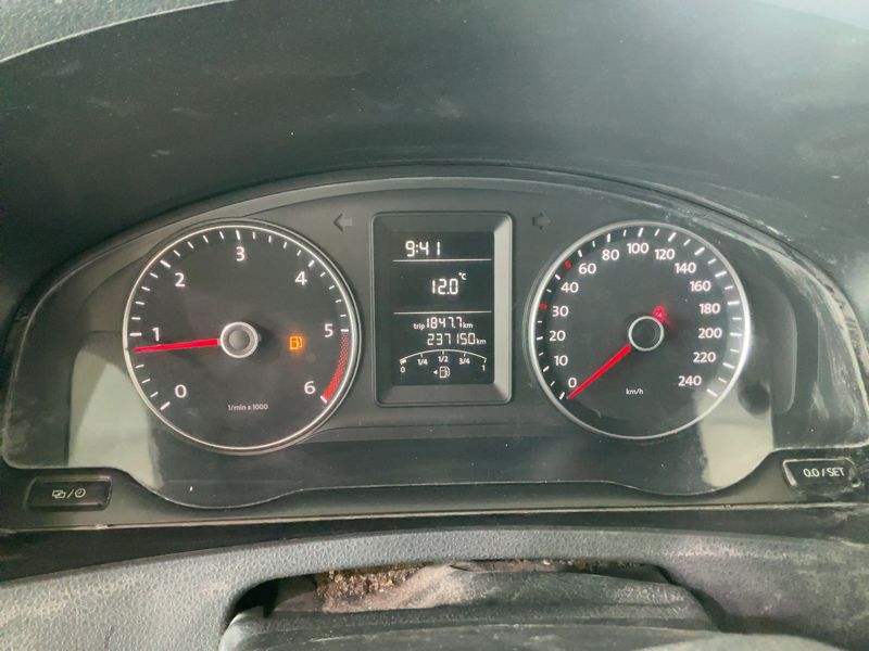 Volkswagen T5 Transporter 2.0 TDI Kasten — zdjęcie 13