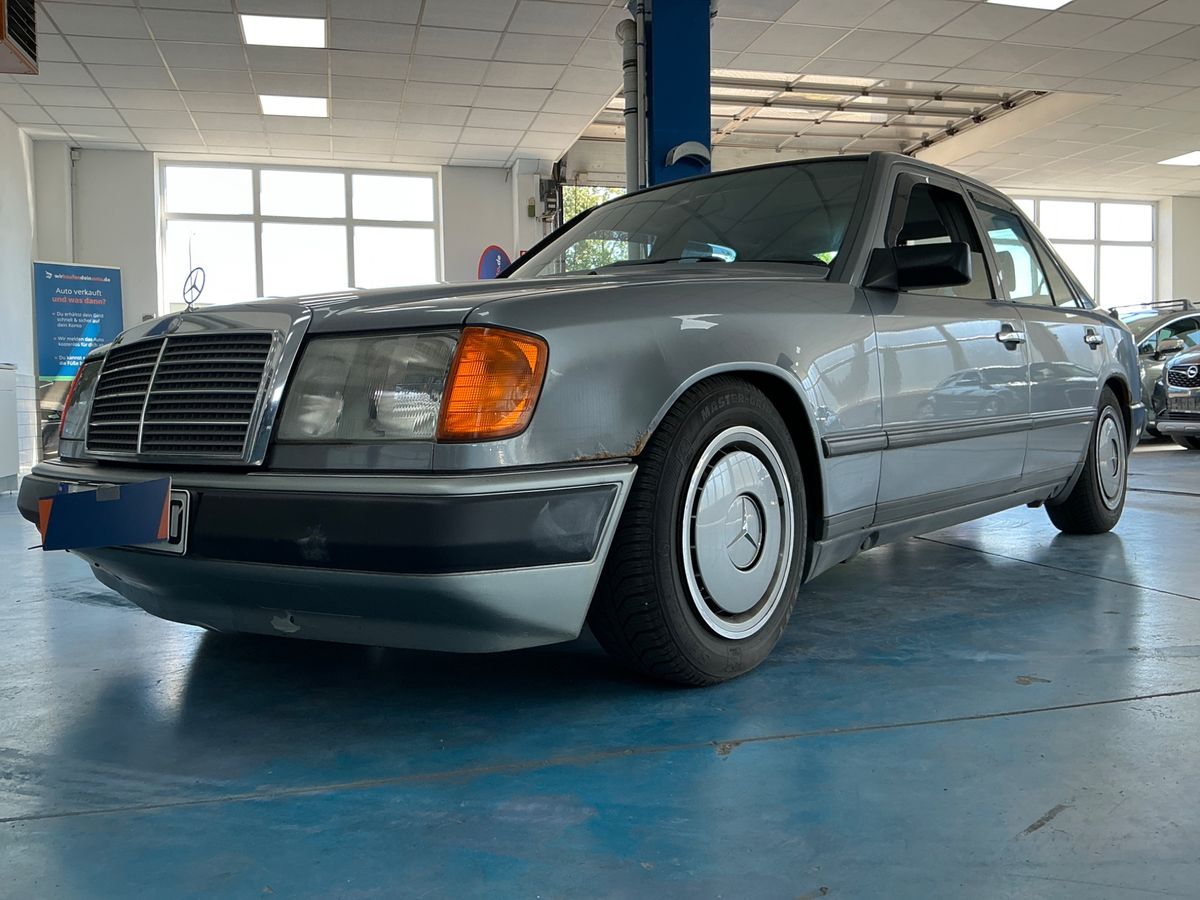 Mercedes-Benz E-Klasse 1989