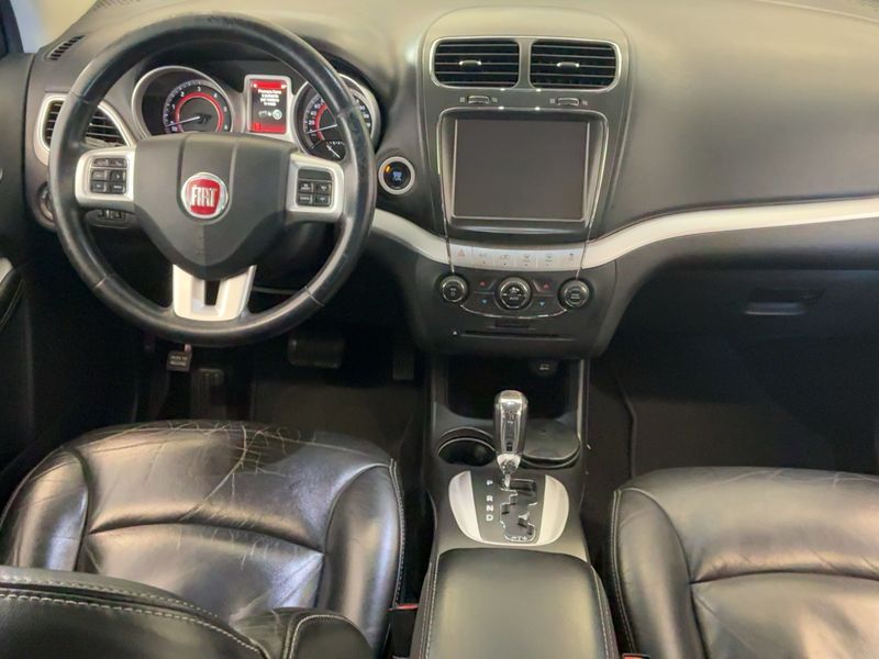 Fiat Freemont 2.0 Multijet Lounge 4WD 2015 – снимка 17