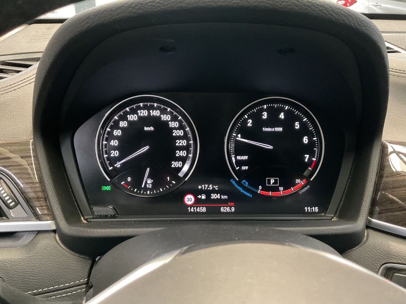 BMW X1 sDrive 18i xLine — zdjęcie 13