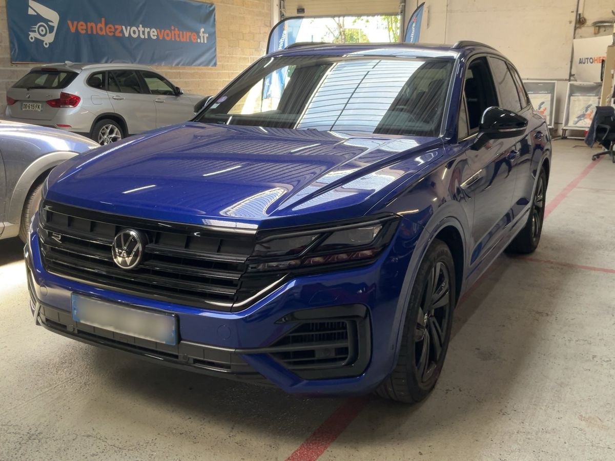 Volkswagen Touareg 2020 — photo 1
