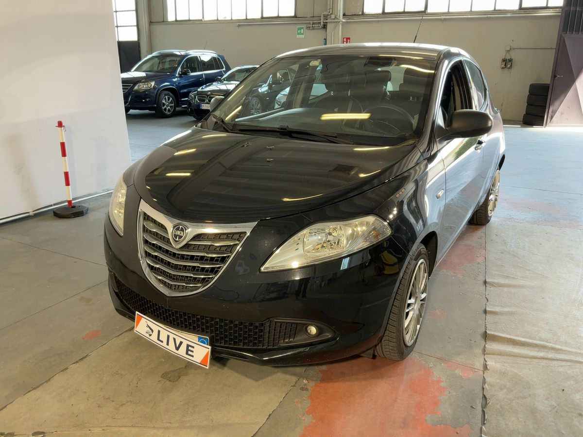 Lancia Ypsilon 2014