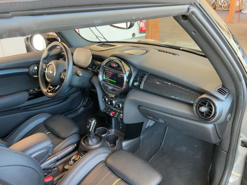 MINI Cabrio Cooper Sidewalk Trim 2020 – снимка 17