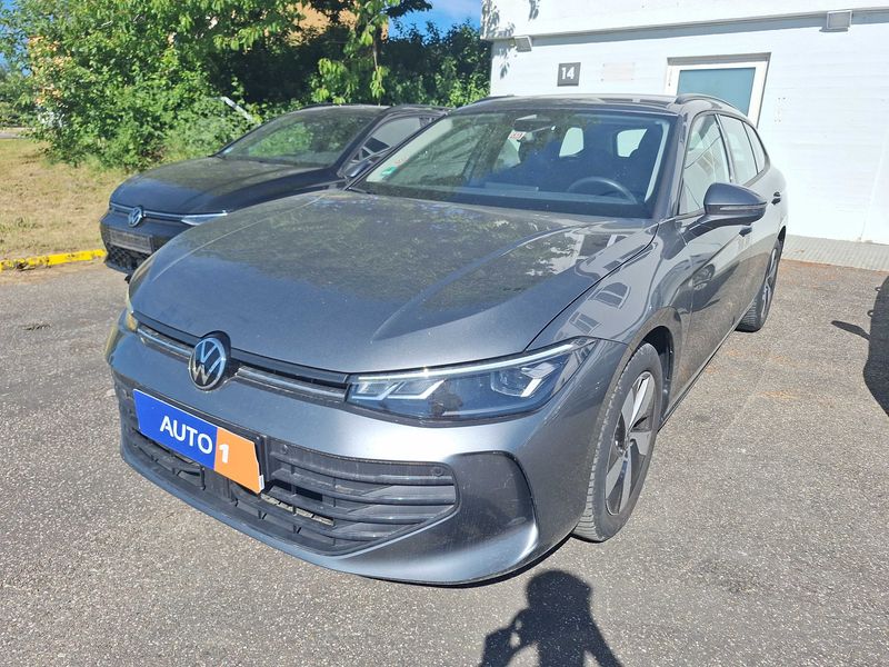 Volkswagen Passat 1.5 eTSI — zdjęcie 1