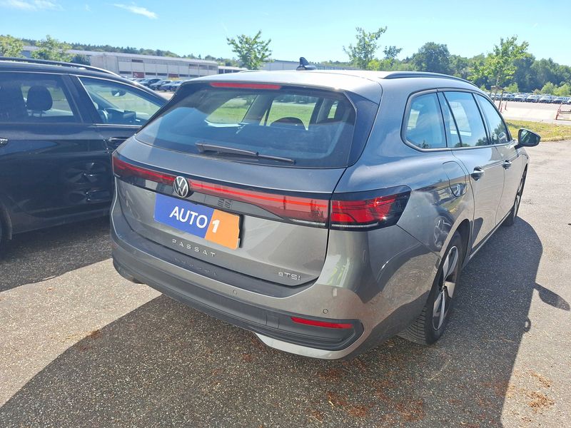 Volkswagen Passat 1.5 eTSI — zdjęcie 5