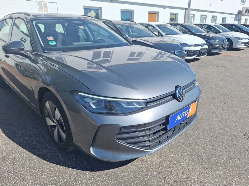 Volkswagen Passat 1.5 eTSI — zdjęcie 6