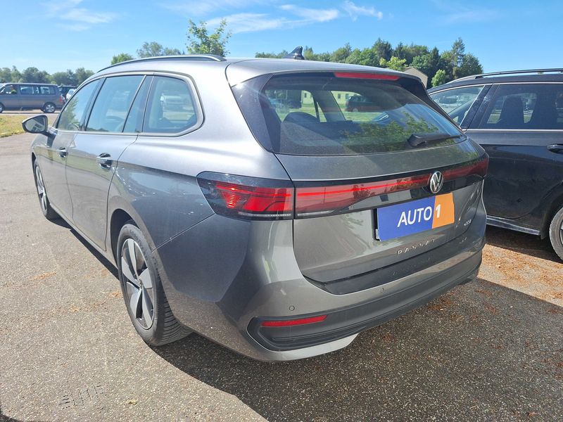 Volkswagen Passat 1.5 eTSI — zdjęcie 3