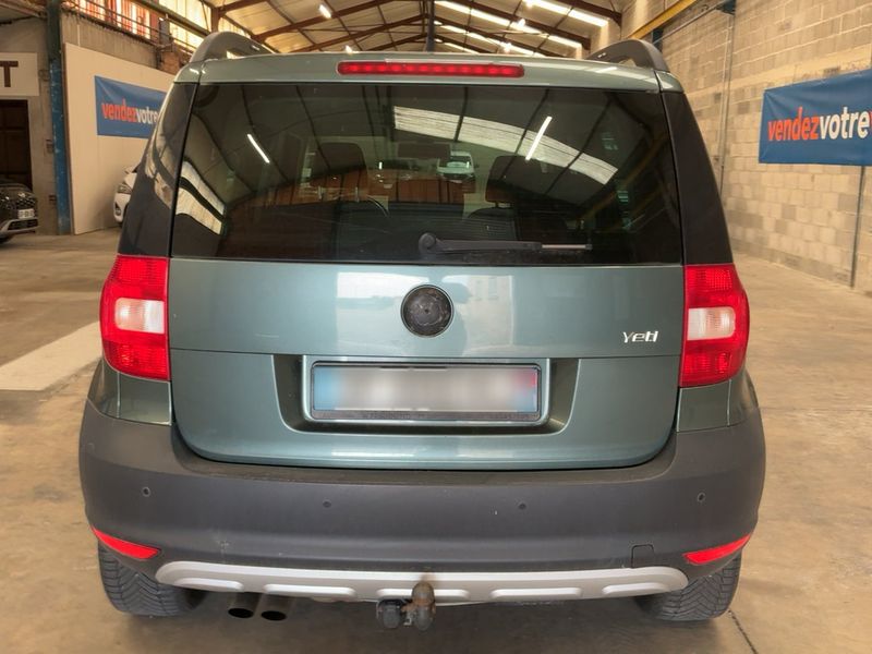 Skoda Yeti 2.0 TDI Ambition 4x4 — zdjęcie 5