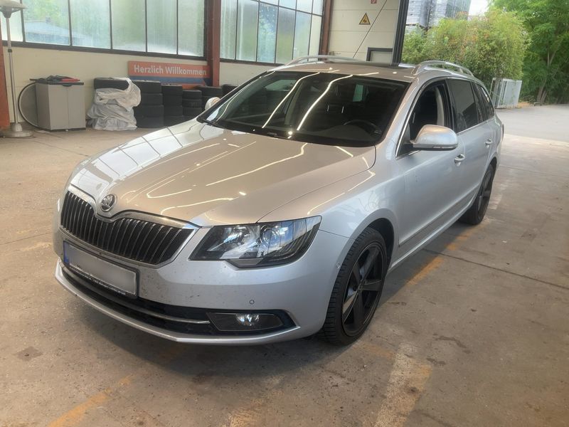 Skoda Superb 2.0 TDI Elegance