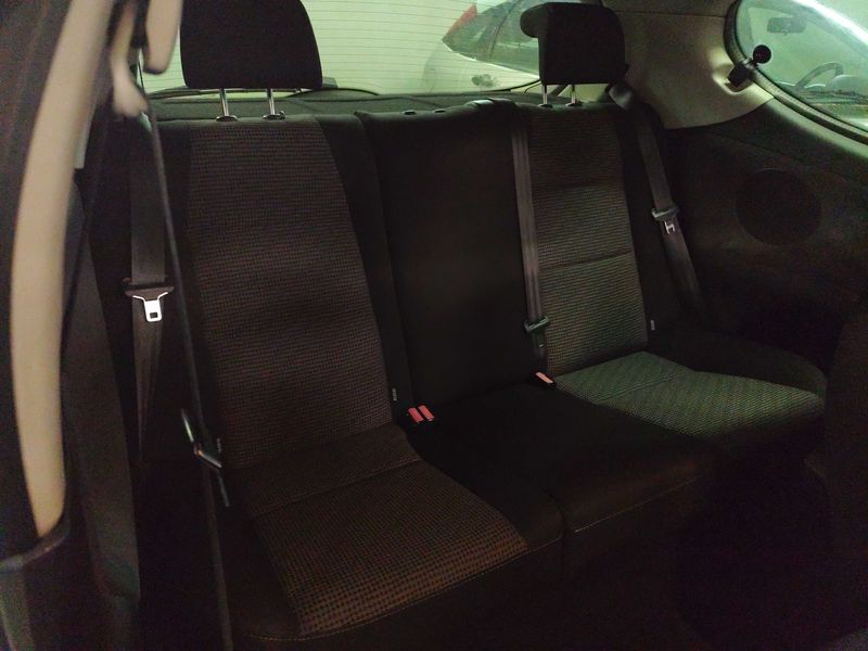 Peugeot 207 1.6 HDi Confort — zdjęcie 13