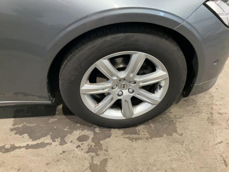 Volvo V90 2.0 D4 Momentum 2018 – снимка 11