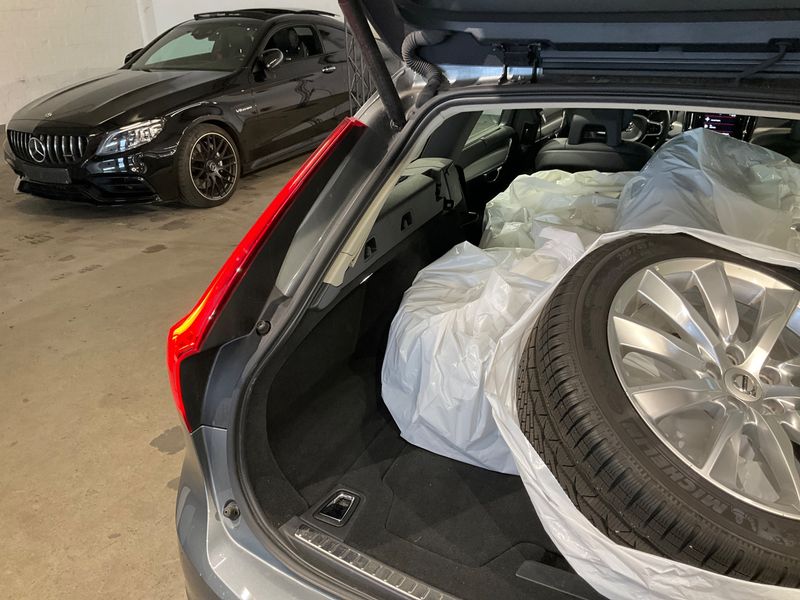 Volvo V90 2.0 D4 Momentum 2018 – снимка 22