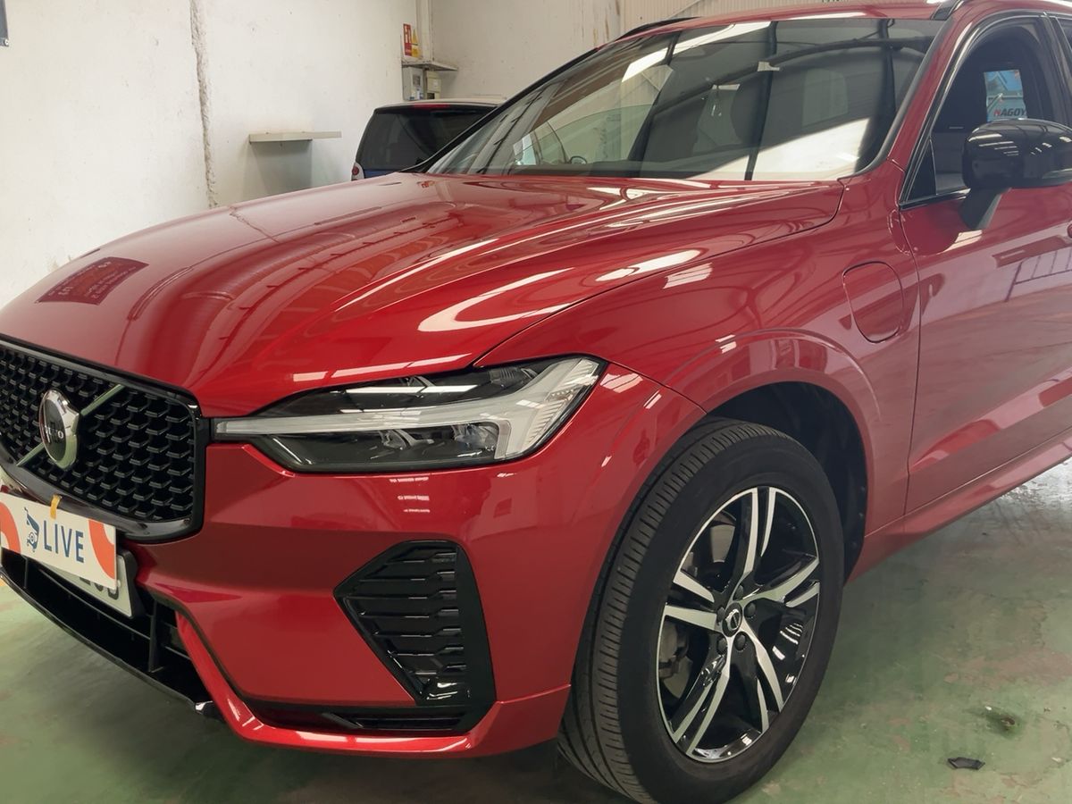 Volvo XC60 2.0 T6 Plug-in Hybrid R Design AWD