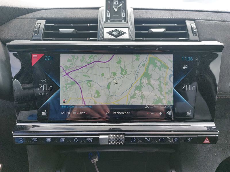 DS Automobiles DS7 Crossback 1.6 E-Tense Hybrid 4x4 Performance Line Plus — zdjęcie 13
