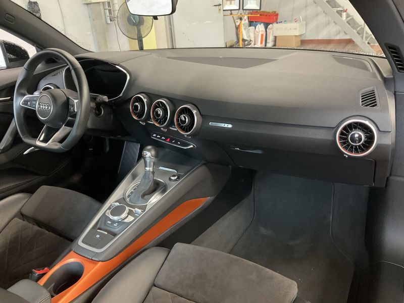 Audi TT 45 TFSI — zdjęcie 12