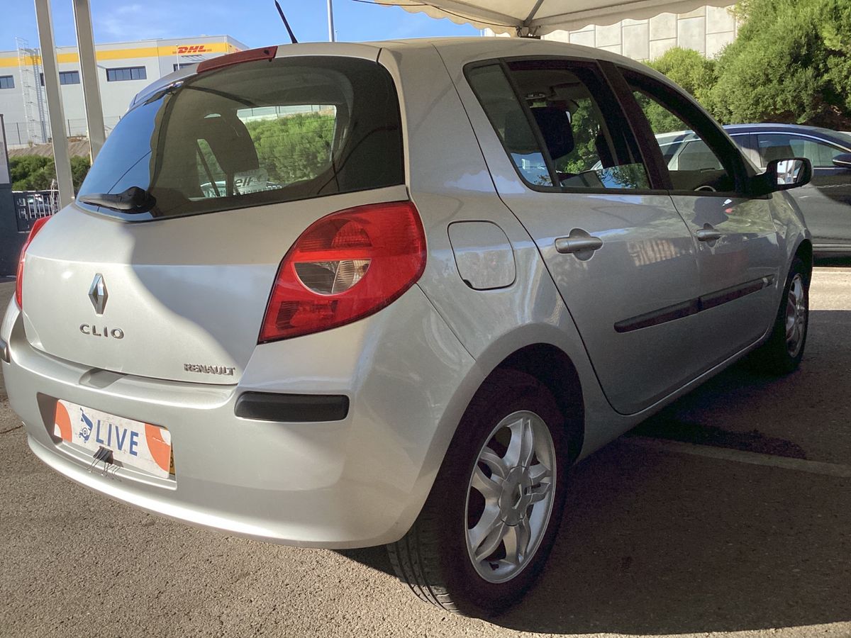 Renault Clio 1.2 Authentique