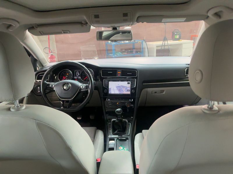 Volkswagen Golf VII 2.0 TDI Highline BlueMotion Tech 2014 – снимка 18