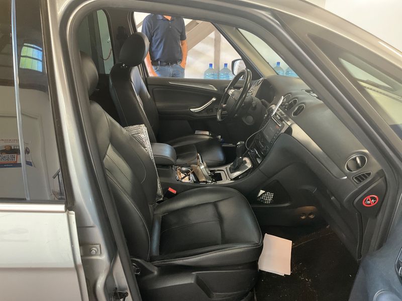 Ford Galaxy 2.0 TDCi Titanium 2012 – снимка 3