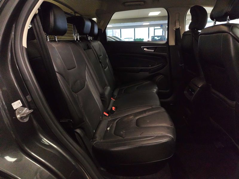Ford Edge 2.0 TDCi Bi-Turbo Titanium 4x4 — zdjęcie 14