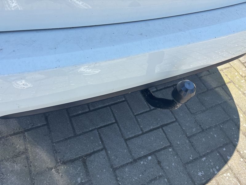 Peugeot 308 1.6 Blue-HDi Active Business 2018 – снимка 19