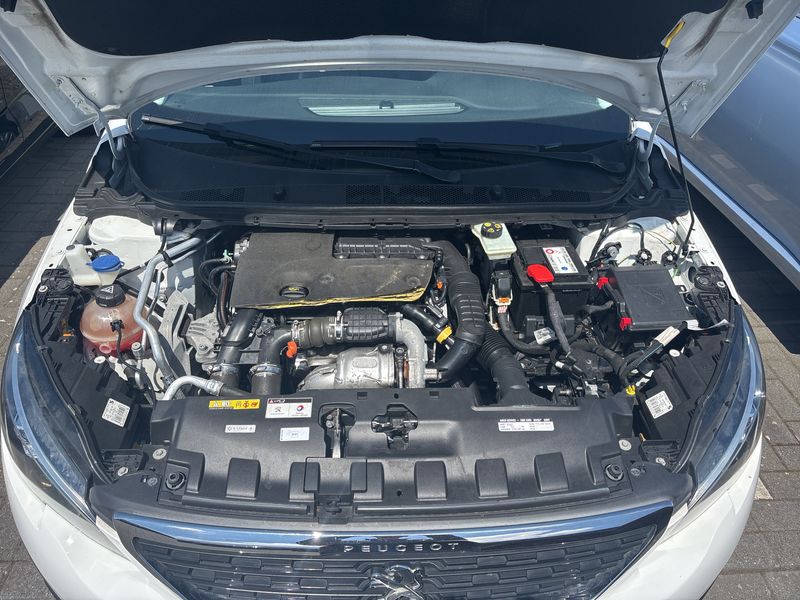 Peugeot 308 1.6 Blue-HDi Active Business 2018 – снимка 8
