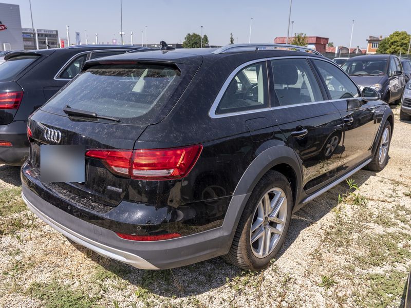 Audi A4 Allroad 2.0 TDI quattro 2018 – снимка 5