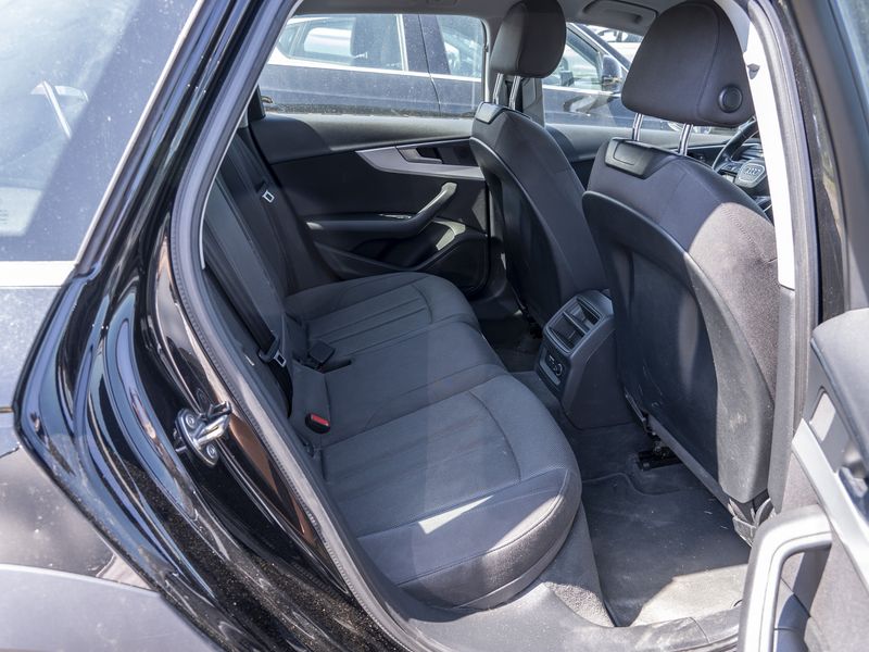 Audi A4 Allroad 2.0 TDI quattro 2018 – снимка 13