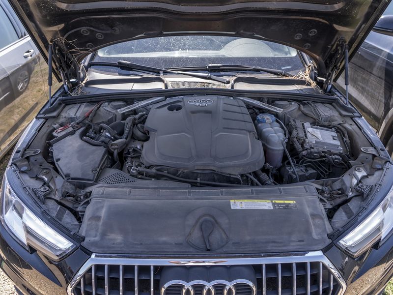 Audi A4 Allroad 2.0 TDI quattro 2018 – снимка 8