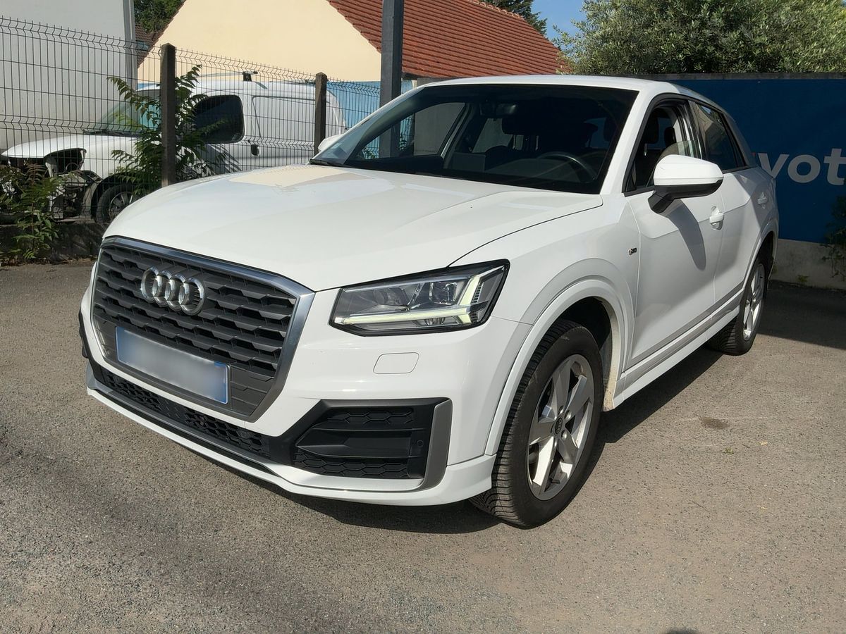 Audi Q2 2020 — photo 1
