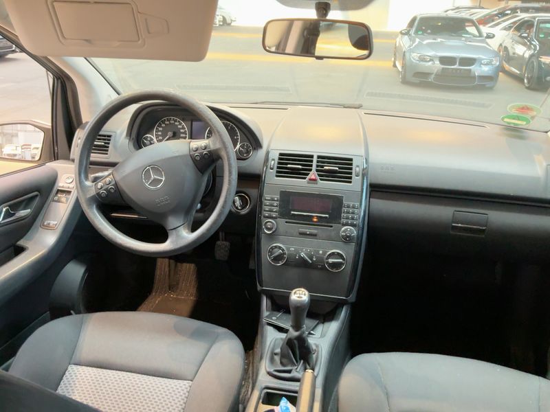 Mercedes-Benz A-Klasse A 180 CDI Avantgarde — zdjęcie 12