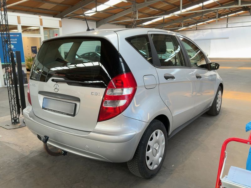 Mercedes-Benz A-Klasse A 180 CDI Avantgarde — zdjęcie 6